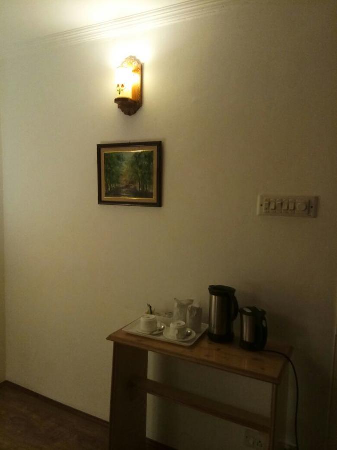 Dove Cottage Срінагар Екстер'єр фото